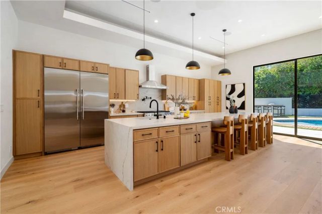 5631 Wilhelmina Avenue, Woodland Hills, CA 91367