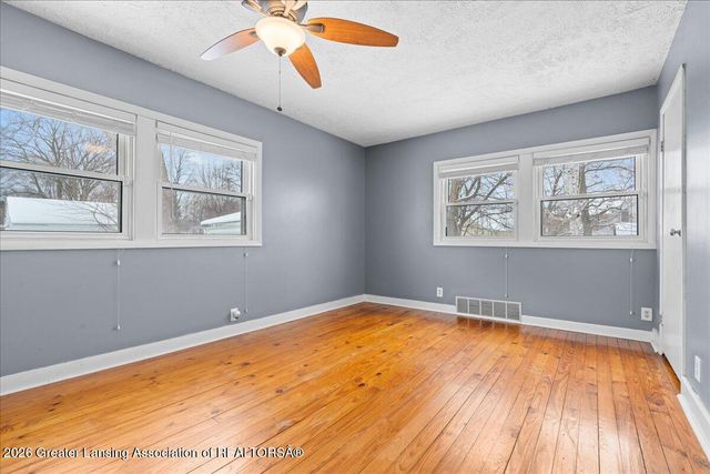 713 N Francis Avenue, Lansing, MI 48912