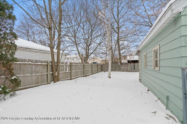 713 N Francis Avenue, Lansing, MI 48912