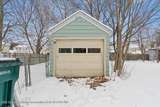 713 N Francis Avenue, Lansing, MI 48912