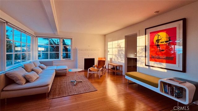 645 Thalia Street, Laguna Beach, CA 92651