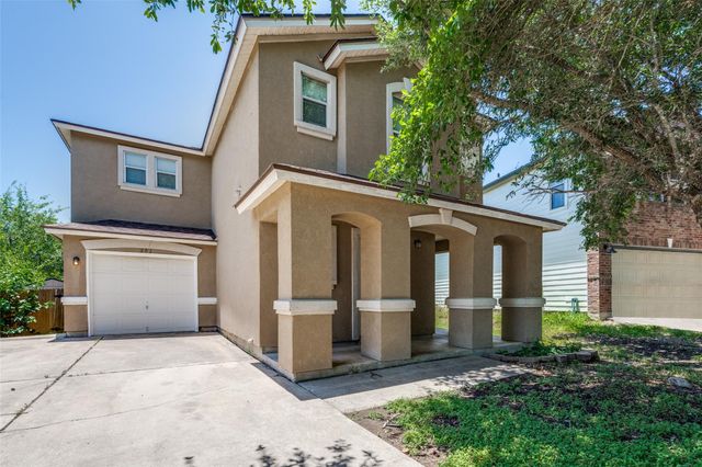 205 Xavier DR, San Marcos, TX 78666
