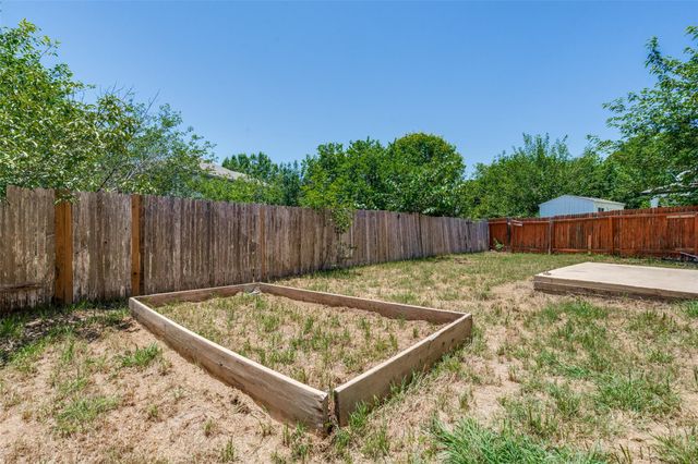 205 Xavier DR, San Marcos, TX 78666