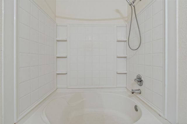 205 Xavier DR, San Marcos, TX 78666