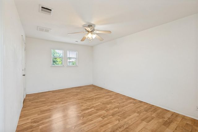 205 Xavier DR, San Marcos, TX 78666