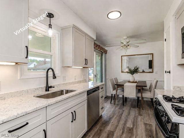 253 E 288th Street, Willowick, OH 44095