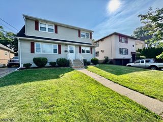 65 Dyer Ave, Clifton City, NJ 07014