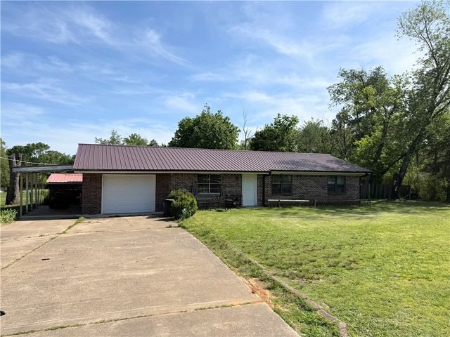 9871 Highway 64, Clarksville, AR 72830