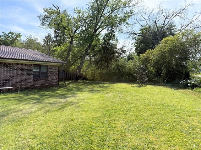 9871 Highway 64, Clarksville, AR 72830