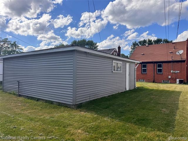 24815 Oxford Street, Dearborn, MI 48124