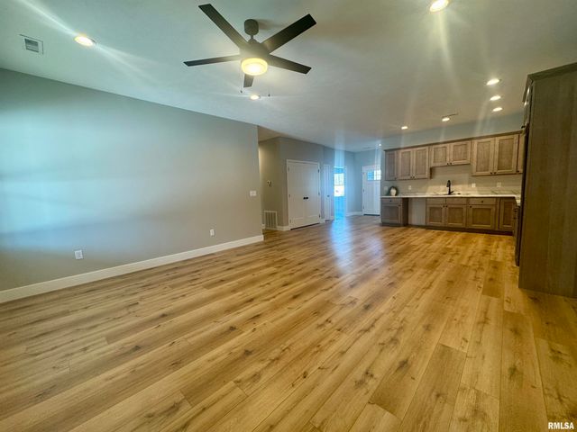 207 Rowatt Street, Cambria, IL 62915