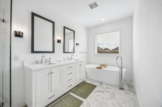 15303 Water Oak Way, Santa Fe, TX 77517