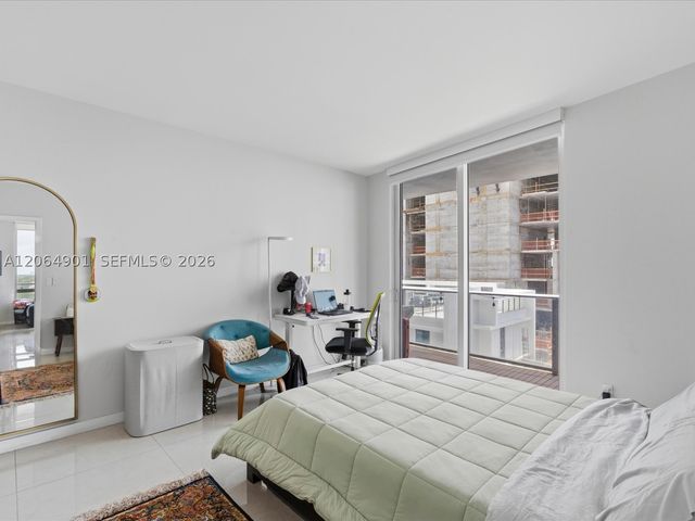 1010 SW 2nd Ave 1009, Miami, FL 33130