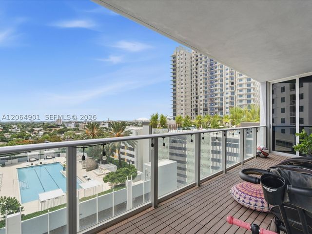 1010 SW 2nd Ave 1009, Miami, FL 33130