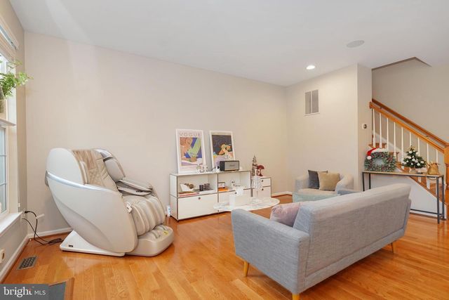 43104 BALTUSROL TER, Ashburn, VA 20147