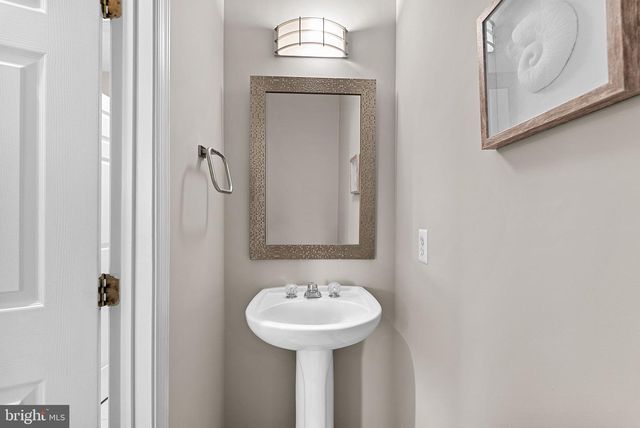 43104 BALTUSROL TER, Ashburn, VA 20147