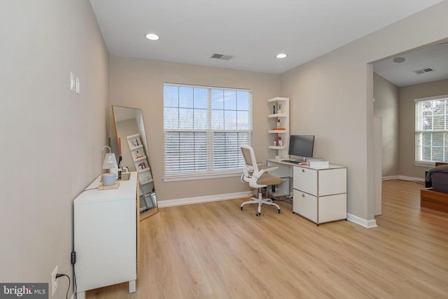 43104 BALTUSROL TER, Ashburn, VA 20147