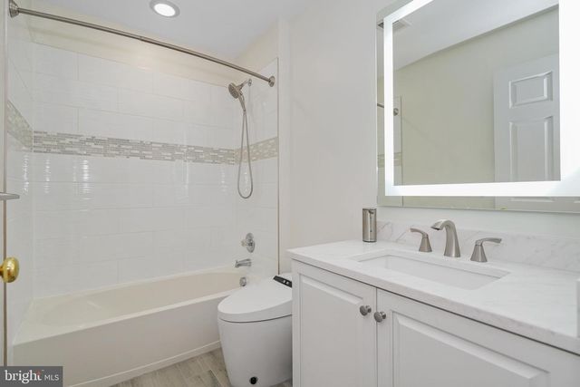 43104 BALTUSROL TER, Ashburn, VA 20147