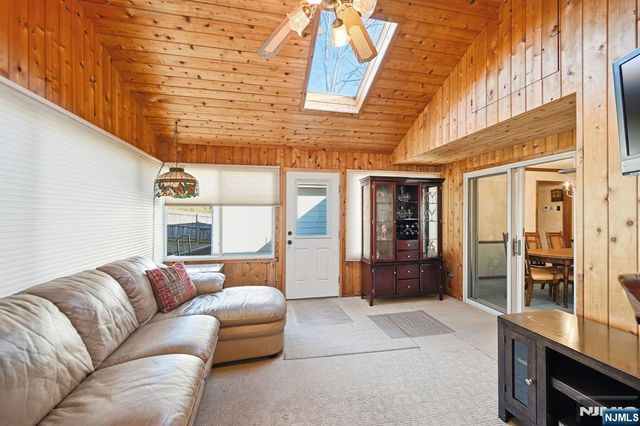 49 Mill Road, Park Ridge, NJ 07656