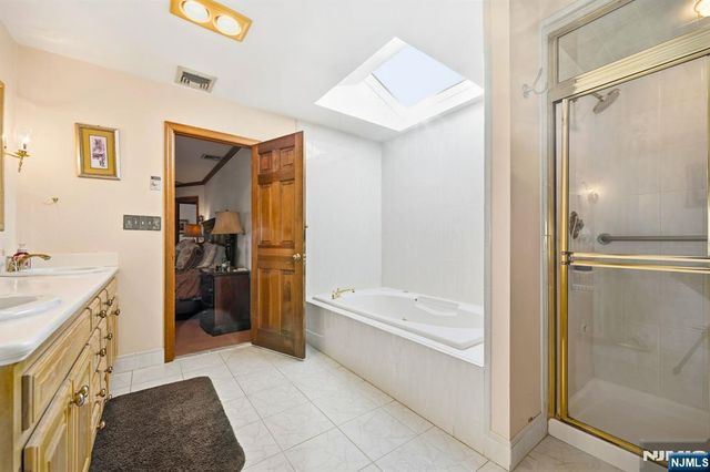 49 Mill Road, Park Ridge, NJ 07656