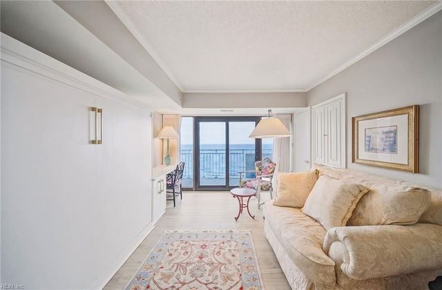 4004 Atlantic Ave Apt 1611, Virginia Beach, VA 23451
