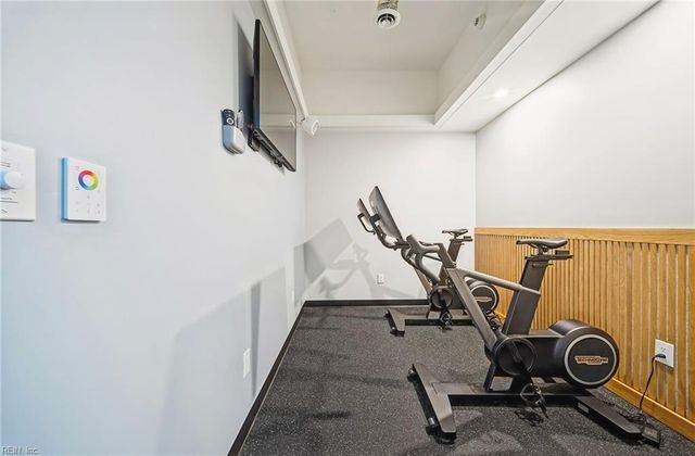 4004 Atlantic Ave Apt 1611, Virginia Beach, VA 23451