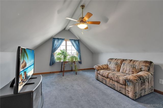 27 Ann Marie Drive, Lancaster, NY 14086
