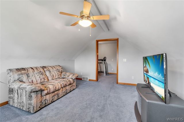 27 Ann Marie Drive, Lancaster, NY 14086