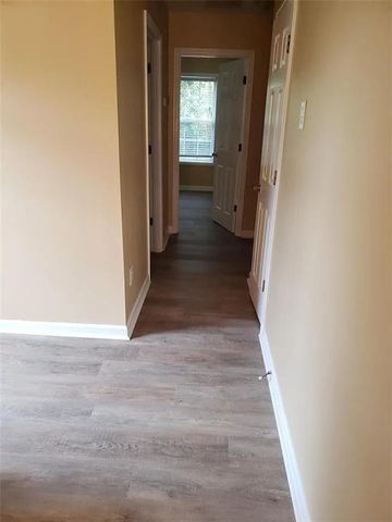 6071 Grovegate Lane, Tucker, GA 30084