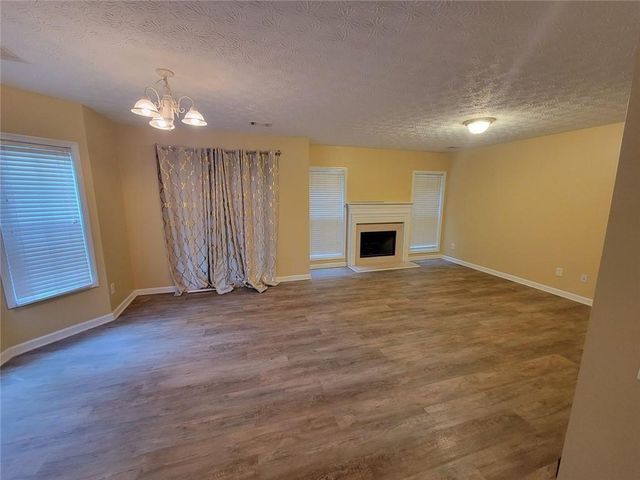 6071 Grovegate Lane, Tucker, GA 30084