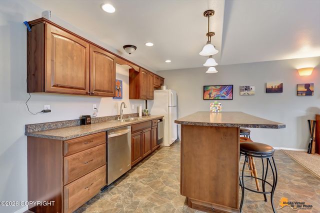 590 S Stamper Drive, Wasilla, AK 99654