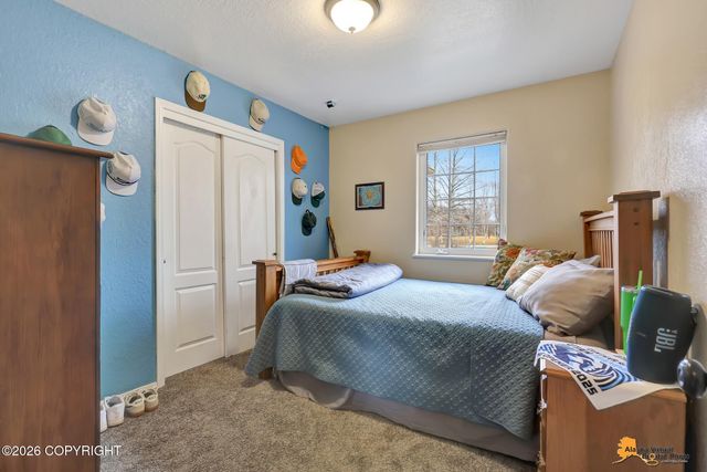 590 S Stamper Drive, Wasilla, AK 99654