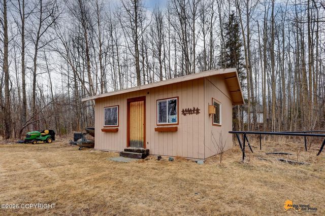 590 S Stamper Drive, Wasilla, AK 99654