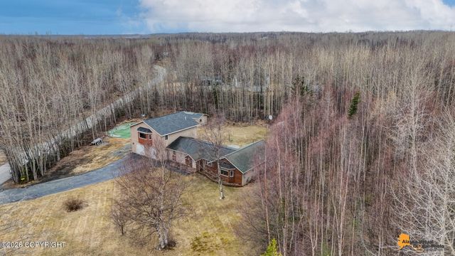 590 S Stamper Drive, Wasilla, AK 99654