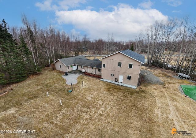 590 S Stamper Drive, Wasilla, AK 99654