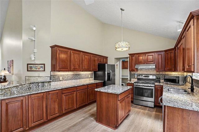 501 Sheridan Lane, Murrysville, PA 15632