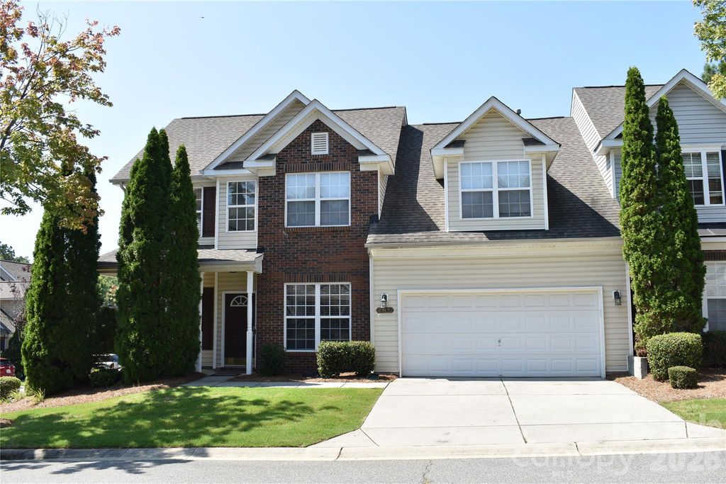10932 STONE TRAIL Road, Charlotte, NC 28213