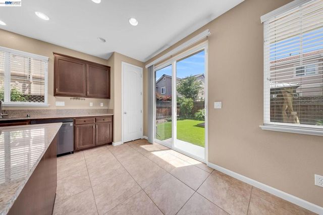2321 Blue Ridge Ave, Brentwood, CA 94513