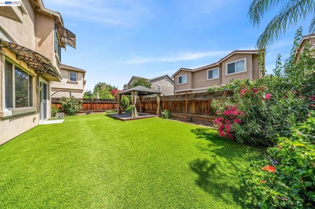 2321 Blue Ridge Ave, Brentwood, CA 94513