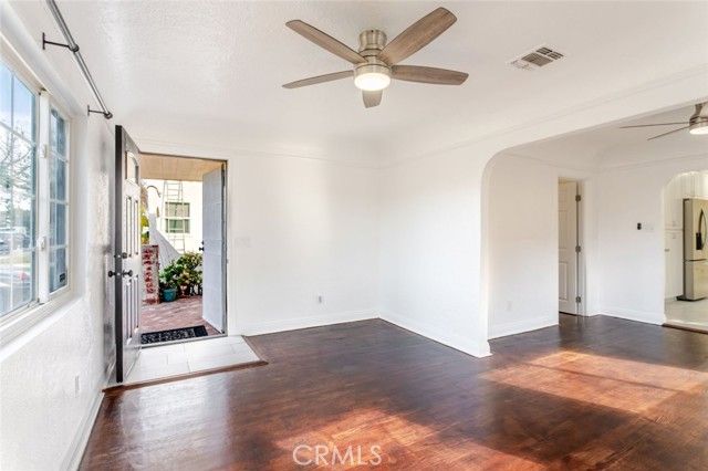 6226 Eileen Avenue, Los Angeles, CA 90043