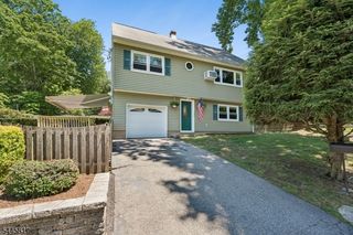 4 Dogwood Ter, Wayne Twp., NJ 07470
