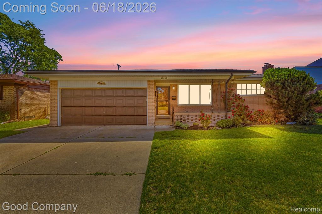 32848 Rugby Drive, Warren, MI 48088
