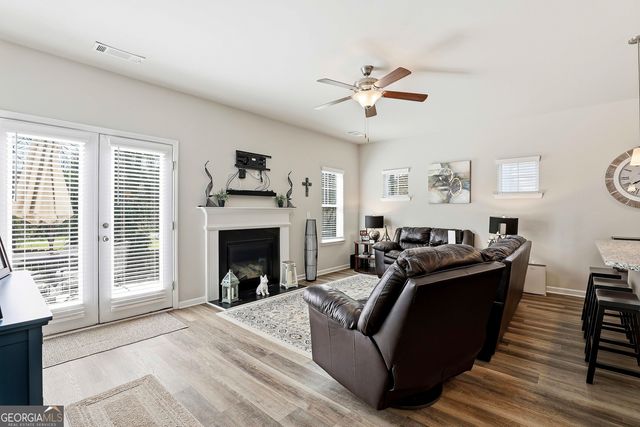 475 Rabbits Run, Fayetteville, GA 30214