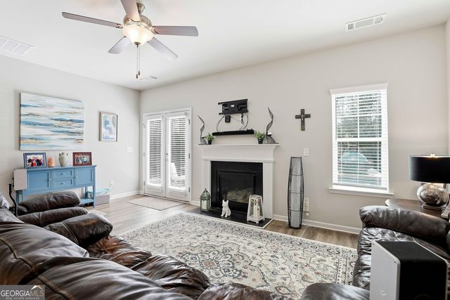 475 Rabbits Run, Fayetteville, GA 30214