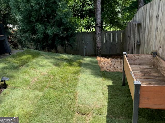 475 Rabbits Run, Fayetteville, GA 30214