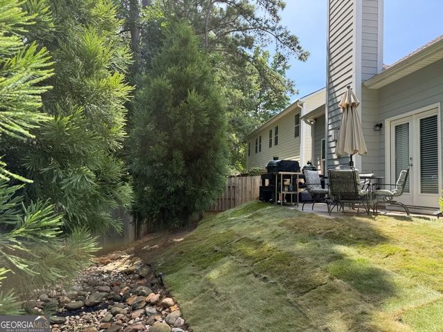 475 Rabbits Run, Fayetteville, GA 30214