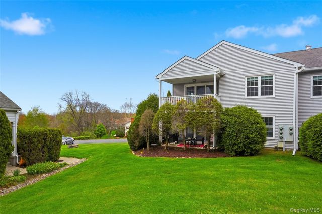 43 The Knolls, Warwick, NY 10990