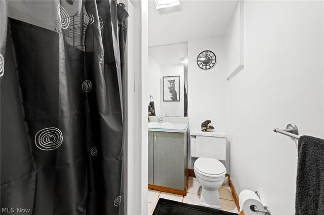 311 Parkway Drive, Eastlake, OH 44095
