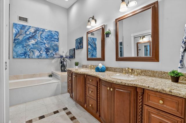 2683 N Deer Creek Emerald Way Way N, Deerfield Beach, FL 33442