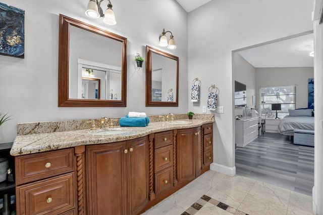 2683 N Deer Creek Emerald Way Way N, Deerfield Beach, FL 33442